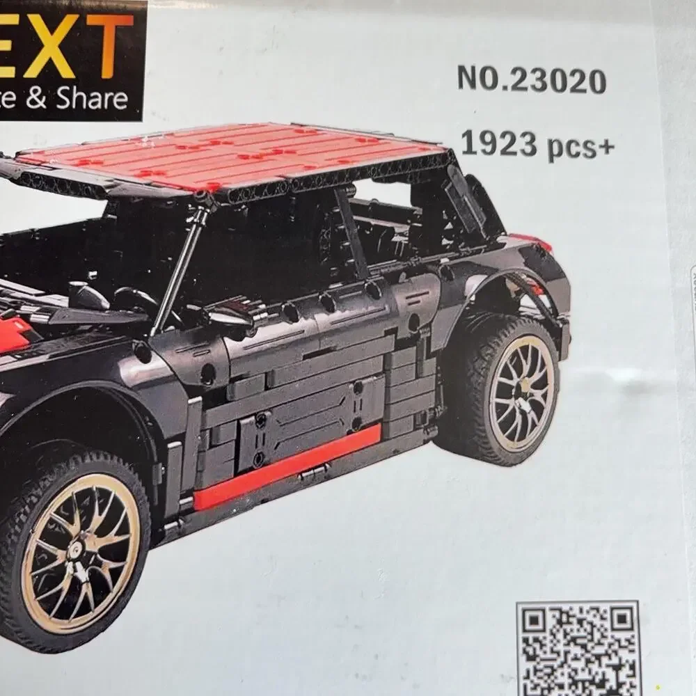ONENEXT Mini Sports Car Model 23020 Building Set 1923 Pieces 10+ Black Red New